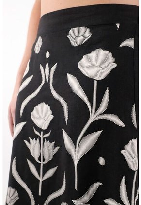 Tennis Falda Larga En Lino 100% Con Bordados Para Mujer