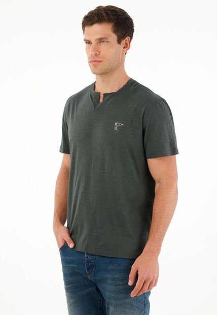 Camiseta Azul Con Bordado Decorativo Para Hombre