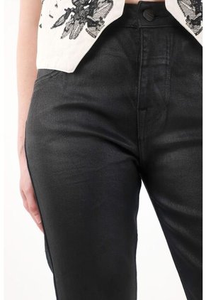 Tennis Jean Recto Tiro Alto Negro Para Mujer