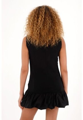 Tennis Vestido Corto Negro Con Falda Globo Para Mujer