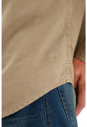 Camisa Oxford Manga Larga Café Para Hombre