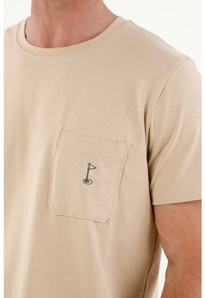 Tennis Camiseta Básica Con Bolsillo Y Estampado Café Para Hombre