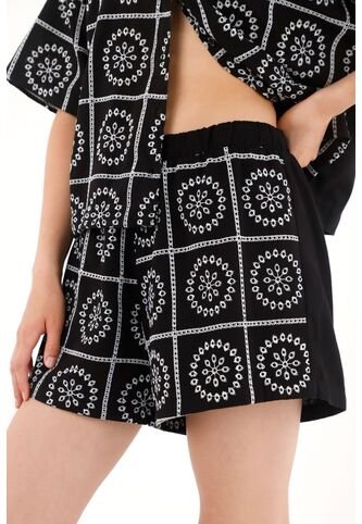 Tennis Short En Tela Bordada Tipo Ojalillo Negro Para Mujer Tennis