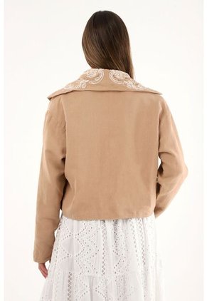 Abrigo Corto En 100% Lino Con Bordado Para Mujer