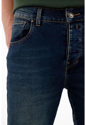 Tennis Jean Azul Super Skinny Con Iluminaciones Para Hombre