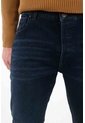Tennis Jean Skinny Tono Oscuro Azul Con Diseño Limpio Para Hombre de Tennis