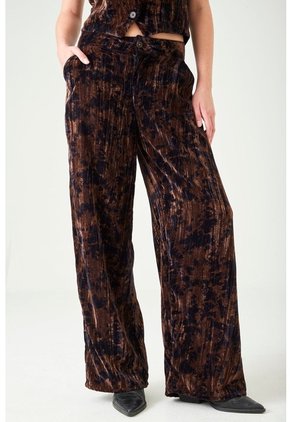 Tennis Pantalón Wide Leg En Terciopelo Café Para Mujer