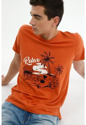 Camiseta Naranja Relax Para Hombre