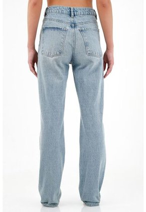 Tennis Jean Con Botones Expuestos Azul Para Mujer