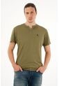 Camiseta Verde Con Abertura En V Para Hombre de Tennis