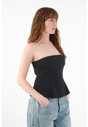 Tennis Camisa Strapless En Silueta A Negra Para Mujer