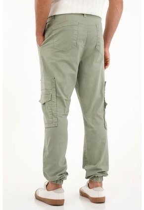 Tennis Pantalón Tipo Cargo Verde Para Hombre