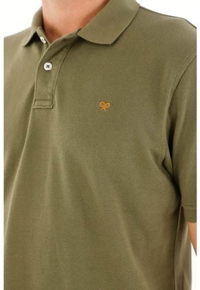 Tennis Polo Verde Con Raqueta Multicolor De Silueta Amplia Para Hombre