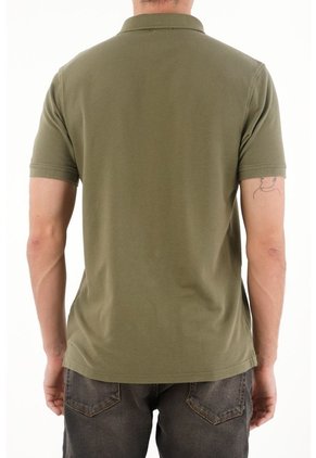 Tennis Polo Verde Con Raqueta Multicolor De Silueta Amplia Para Hombre