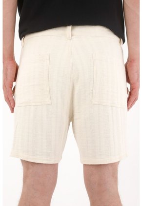 Tennis Bermuda En Tela Con Textura Crudo Para Hombre