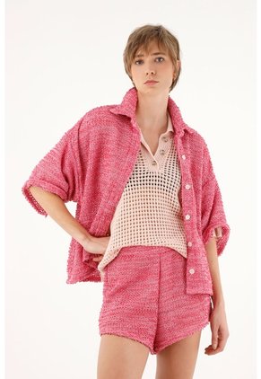 Bermuda Corta Rosada En Tweed Para Mujer