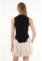Tennis Camiseta Manga Sisa Negra Con Diseño Minimalista Para Mujer de Tennis