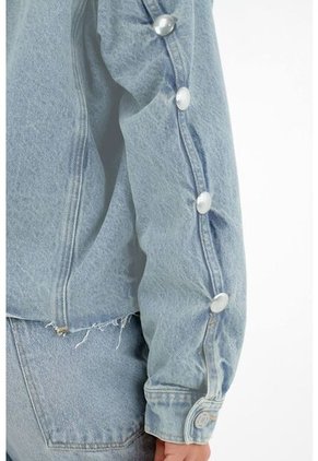 Tennis Chaqueta Azul Tipo Trucker Para Mujer