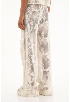 Tennis Pantalón Cargo Tipo Malla Con Bordados Para Mujer