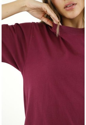 Camiseta Morada Cuello Redondo Para Mujer