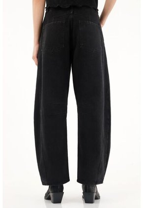 Tennis Jean Horseshoe Con Diseño Animal Print Negro Para Mujer