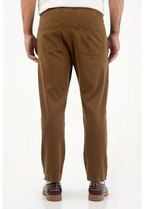 Tennis Pantalón Recto En Corduroy Café Para Hombre