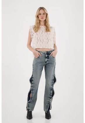 Tennis Jean Recto Con Aberturas Y Abrochaduras Laterales Para Mujer