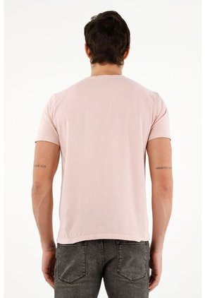 Camiseta Rosada Con Bolsillo Para Hombre