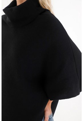 Tennis Buzo Tipo Capa Cuello Alto Negro Para Mujer