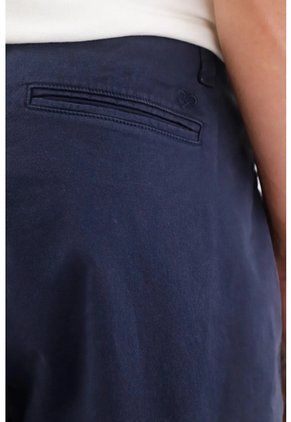 Tennis Bermuda Para Hombre De Algodón Azul Marino Fit Tradicional Con Frente Plano