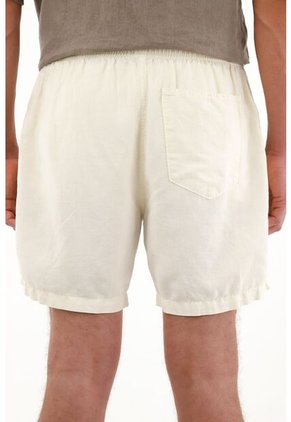 Bermuda Regular Fit Con Pretina Elástica Amarilla Para Hombre