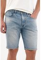 Tennis Bermuda Fit Recto Con Bajo Deshilachado En Denim Para Hombre de Tennis