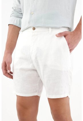 Tennis Bermuda Chino Fit Con Bolsillos Diagonales En Lino Blanco Para Hombre
