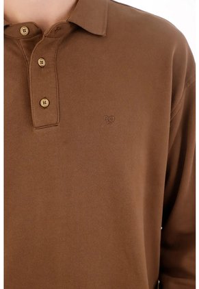 Tennis Buzo Regular Fit Con Cuello Polo Y Botones En Algodón Café Para Hombre