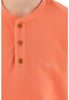Camiseta Naranja Con Perilla De Botones Para Niño