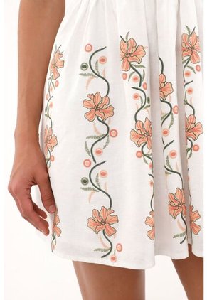 Tennis Vestido Corto Con Manualidad De Flores Crudo Para Mujer