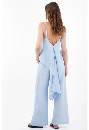 Tennis Top Holgado Con Bajo Asimétrico De Lino Azul Claro Para Mujer