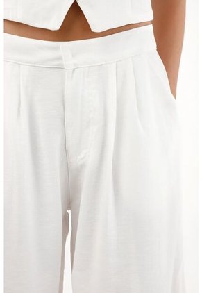 Tennis Pantalón Recto Con Prenses En Frente Crudo Para Mujer