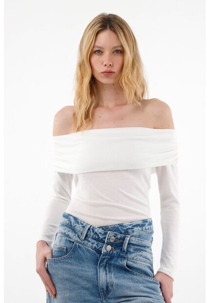 Camiseta Cuello Bandeja Crudo Para Mujer