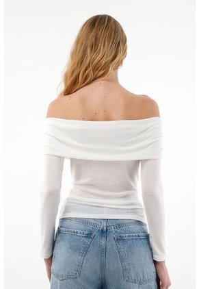 Camiseta Cuello Bandeja Crudo Para Mujer