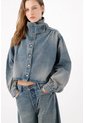 Tennis Chaqueta Boxy Corta Con Cuello Alto Abotonado En Denim Para Mujer de Tennis