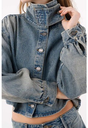 Tennis Chaqueta Boxy Corta Con Cuello Alto Abotonado En Denim Para Mujer