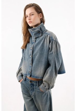 Tennis Chaqueta Boxy Corta Con Cuello Alto Abotonado En Denim Para Mujer