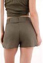 Tennis Bermuda Fit Recto Con Bolsillos Frontales Con Tapa En Lino Verde Oliva Para Mujer de Tennis