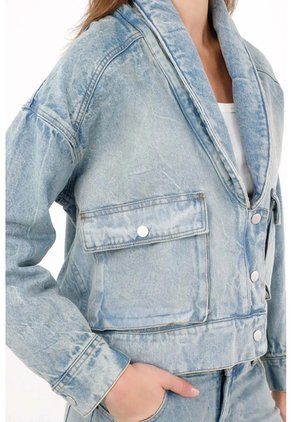 Tennis Chaqueta Fit Relajado Con Cuello Amplio De Denim Para Mujer