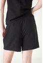 Tennis Bermuda Fit Relajado Con Bolsillos Laterales En Negra Para Mujer de Tennis