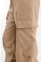 Pantalón Tipo Parachute Crudo Para Niña de Tennis