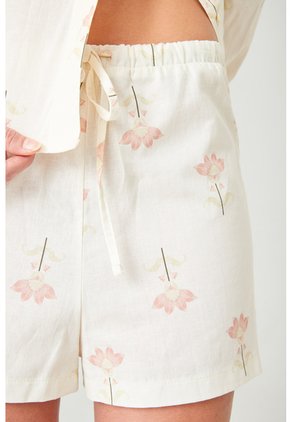 Tennis Bermuda Con Estampado Floral En Algodón Crema Para Mujer