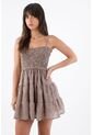 Tennis Vestido Corto Para Mujer En Poliéster Taupe Fit Evasé Con Cuerpo Fruncido de Tennis