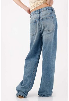 Tennis Jeans Wide Leg Con Bajo Extra Largo En Denin Para Mujer